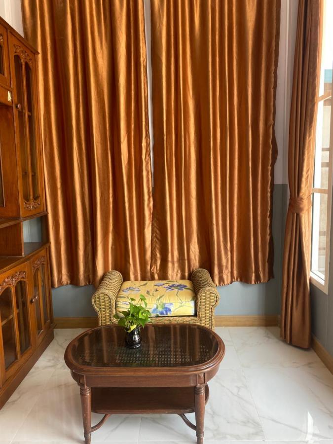 Apartment Kp. เพลส หลวงแพ่ง Bangkok