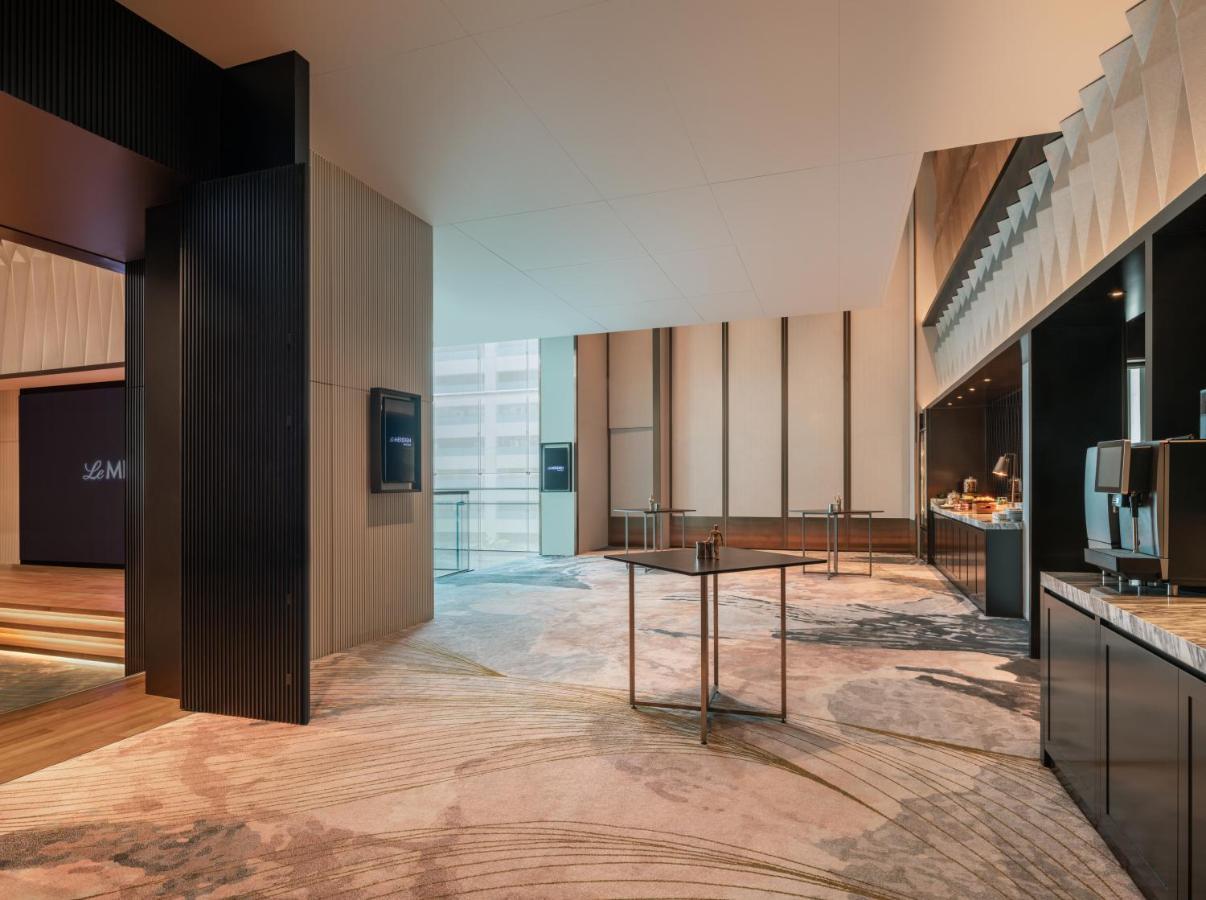 Le Meridien 5*