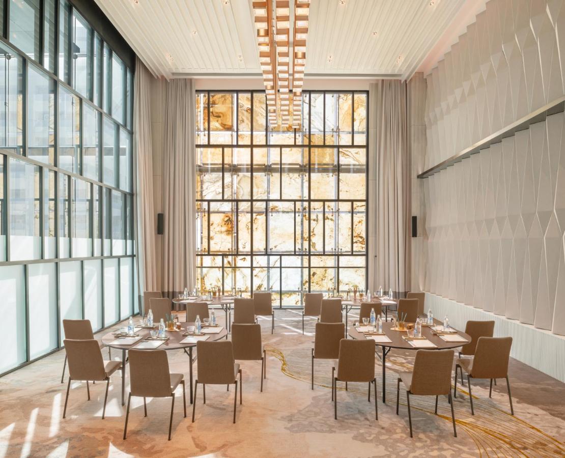 Le Meridien Hotel