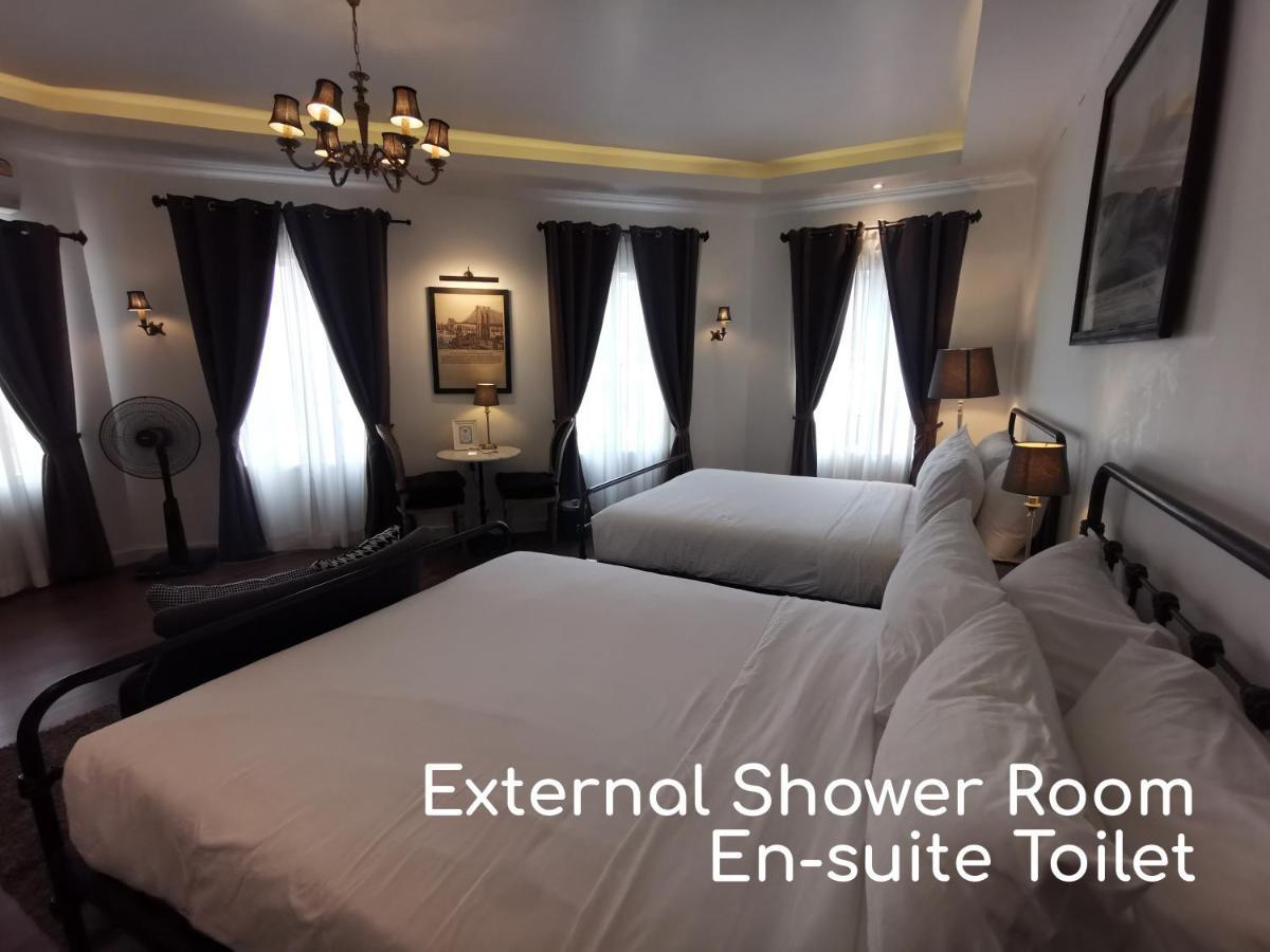 Hotel Double Bed Bangkok