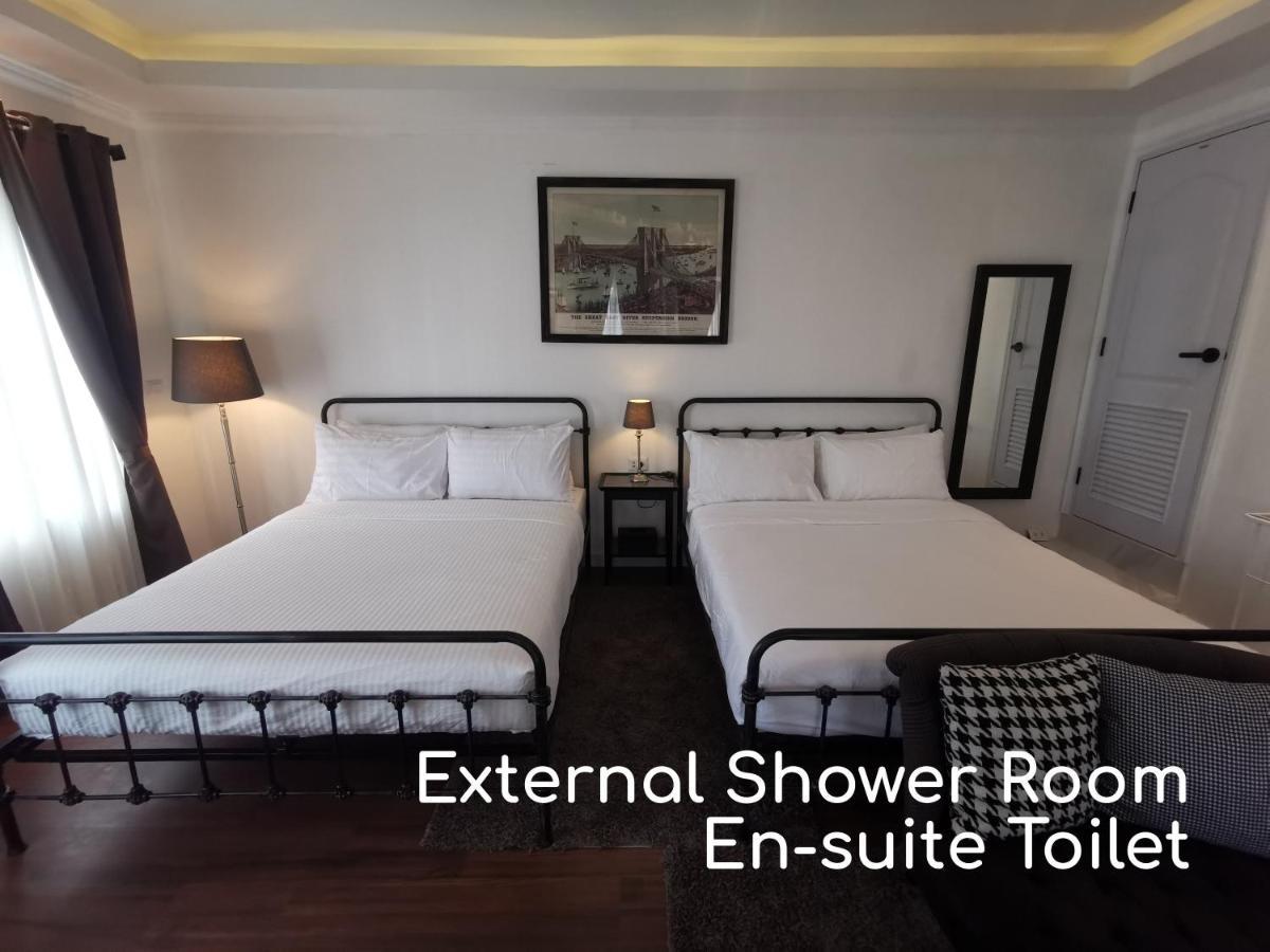 Hotel Double Bed Bangkok