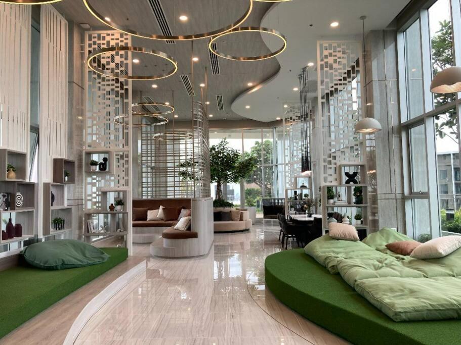 Cozy Free Wi-fi 1 Gbps And 100m From Subway Apartment