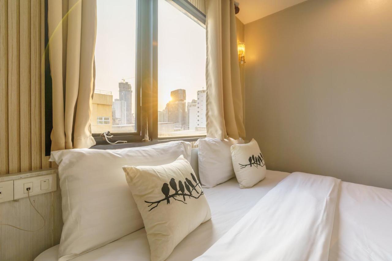 De Lux Hotel
