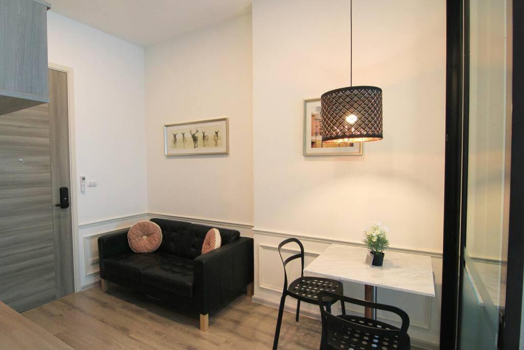 New Condo, Hi-speed Wi-fi, Gym Pool, Near Lam Sali Mrt Apartment *