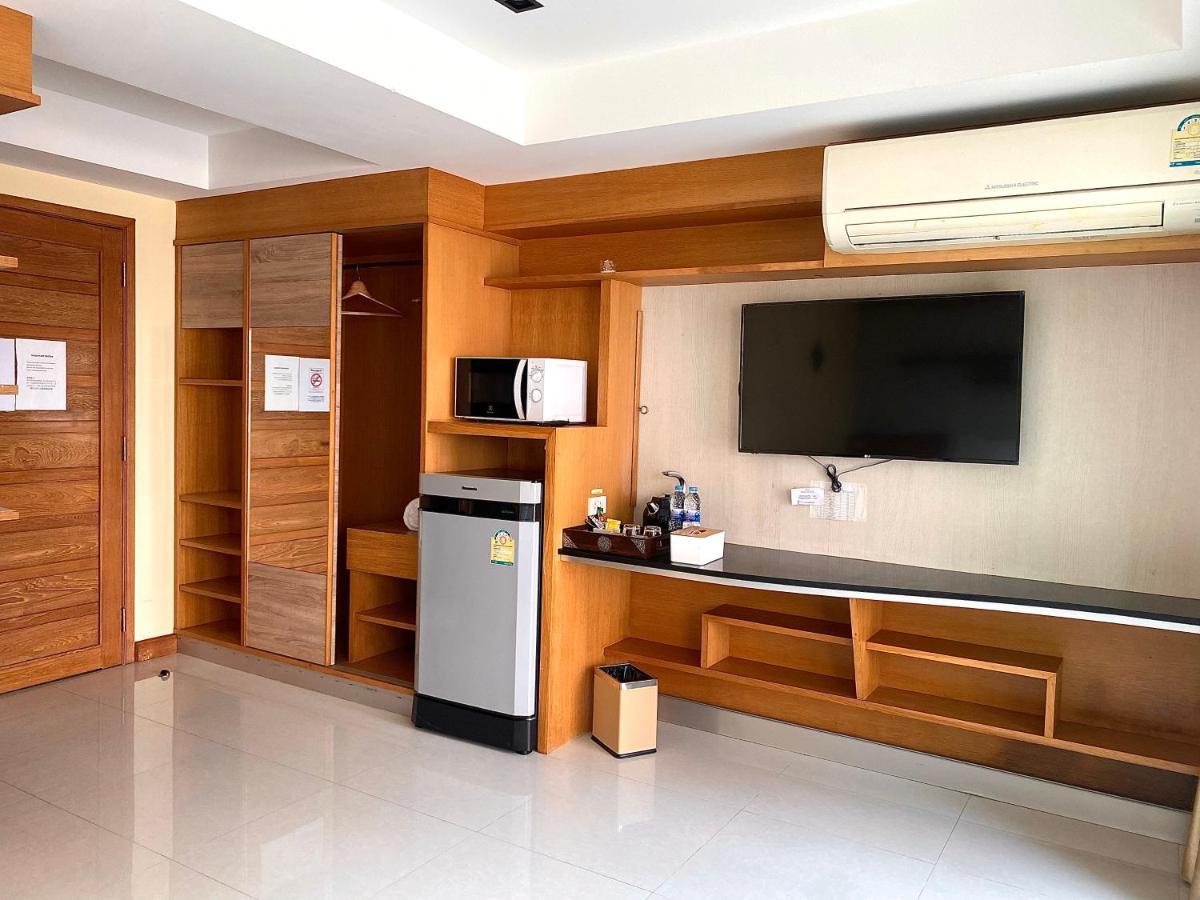 L18 แอลสิบแปด เรสซิเดนซ์ Aparthotel *