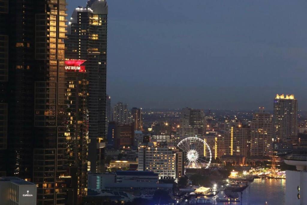 Bangkok, 5 Stars River View & Characteristic Decor Apartment *