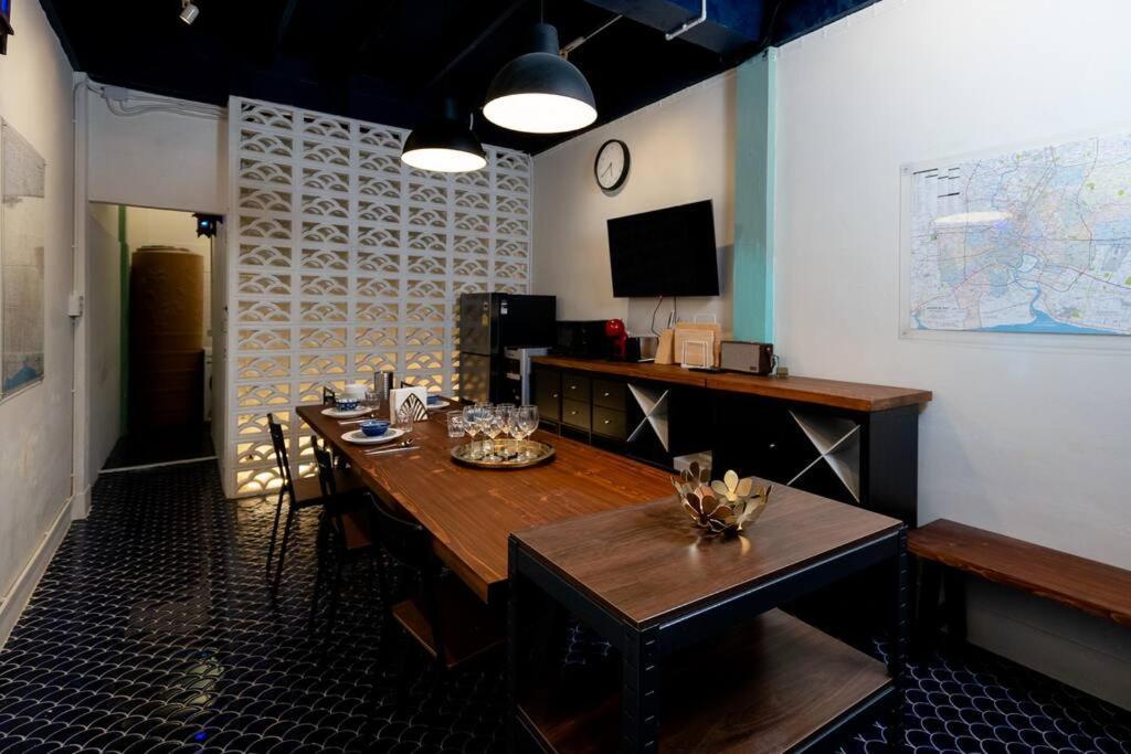 Townhome W/ Workstation-2mins To Food-fun-metro Bangkok