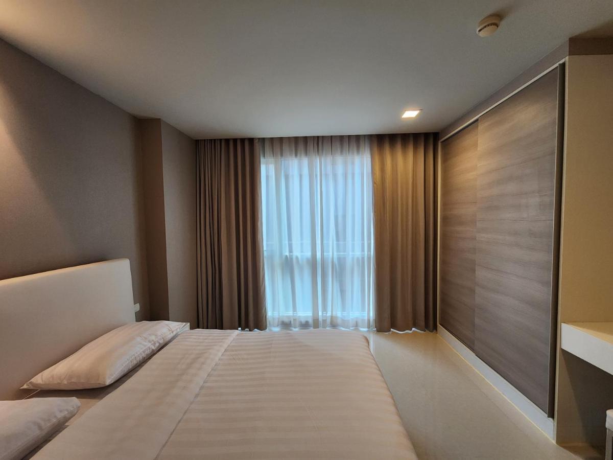 Condominium - Sukhumvit Soi 5 Bts Nana 50m2 Apartment *