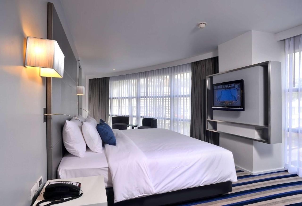 Western Sukhumvit 20 Hotel 4*