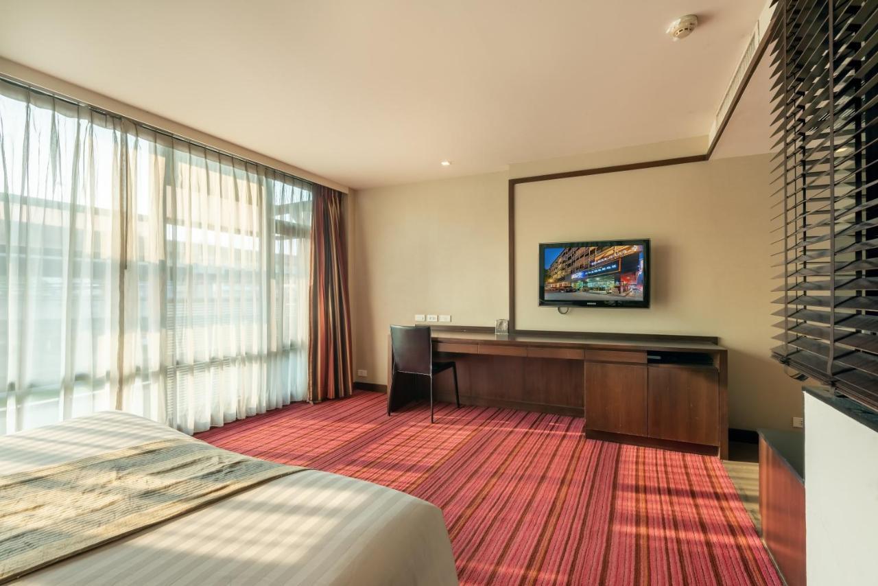 M2 De 5* Bangkok