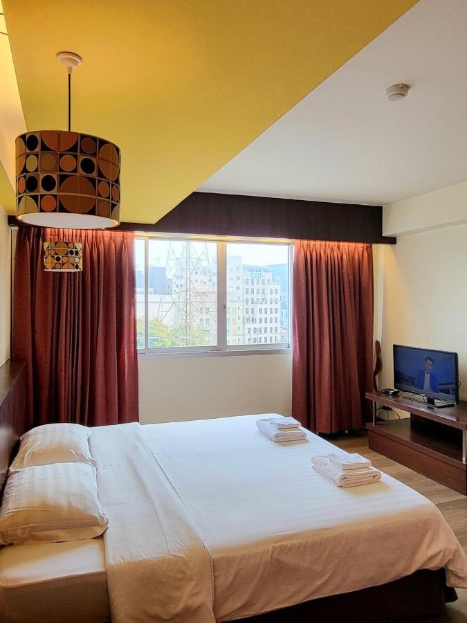 Veronica Hotel 3*