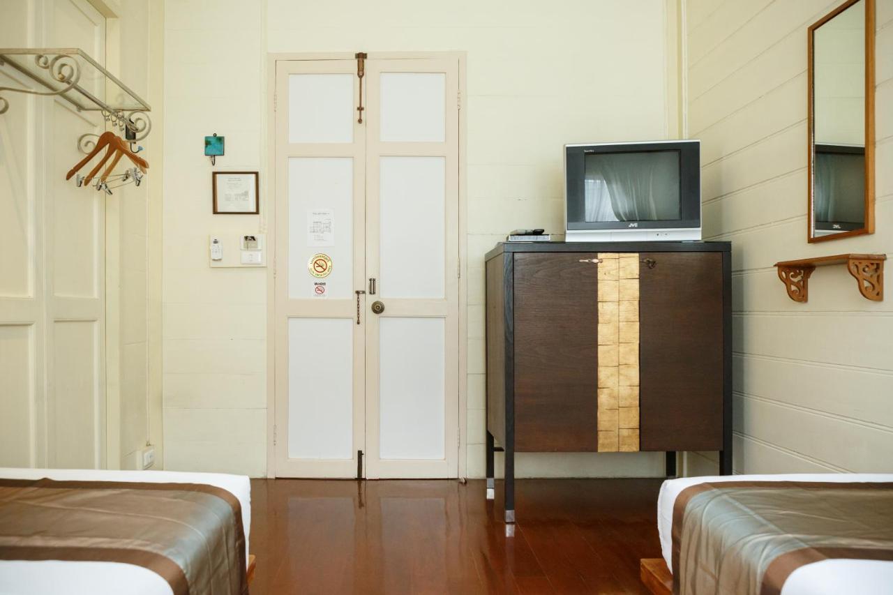 Hostel Baan Dinso