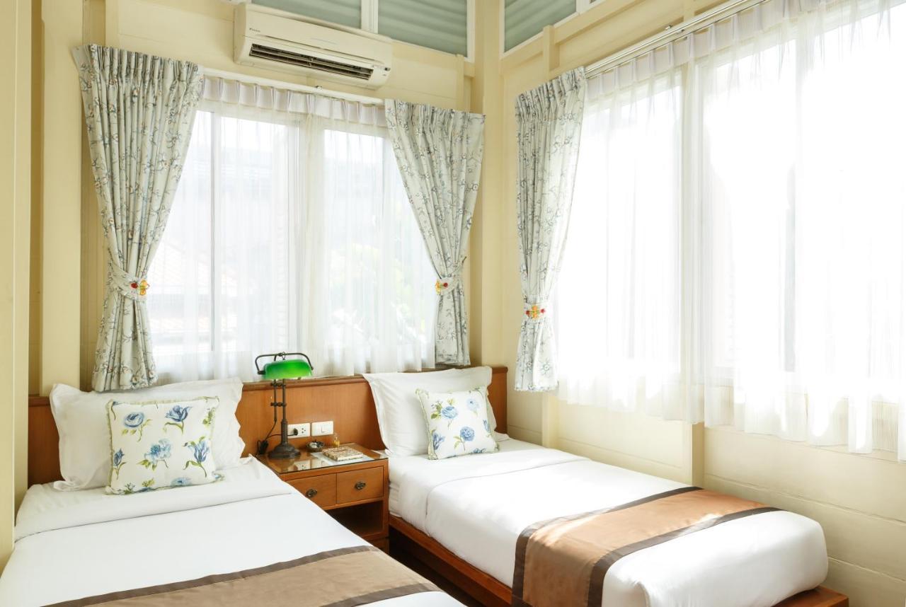 Hostel Baan Dinso *