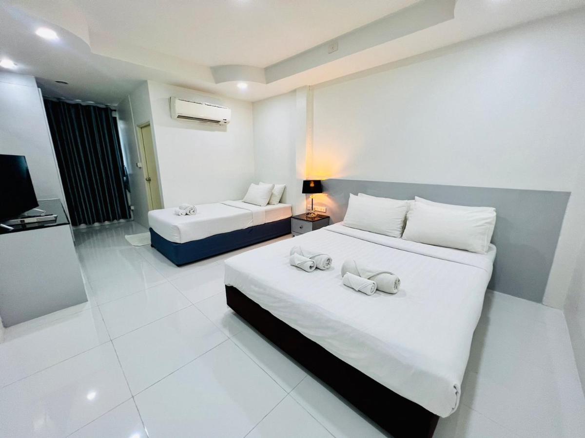 Bed By Tha-pra Sha Hotel