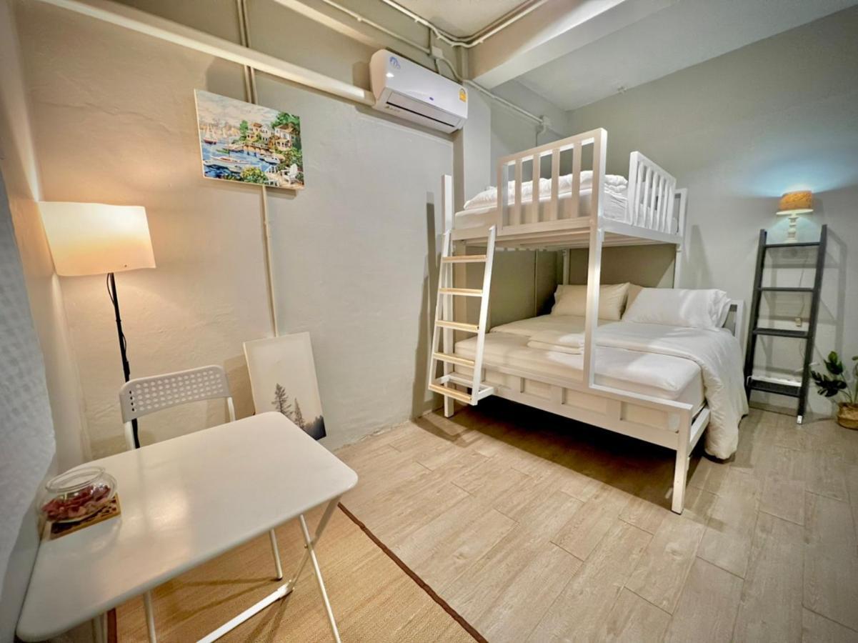 Bangpho Story Hostel *