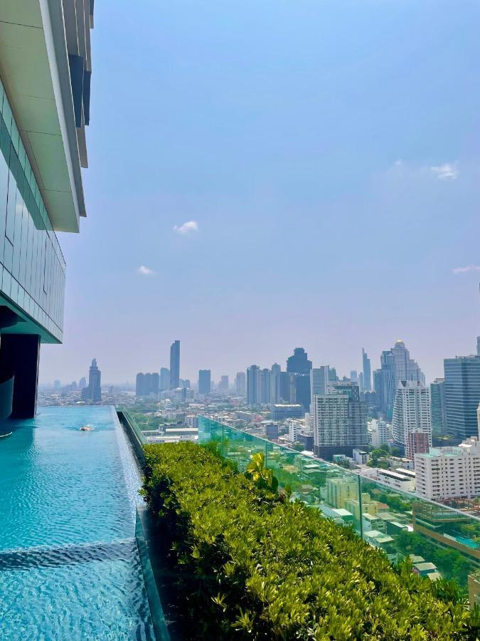 Luxury With Infinity Pool Balcony Gym * Bangkok