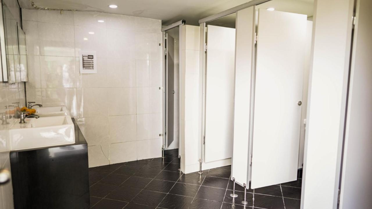 Hotel Roomquest Don Mueang Airport