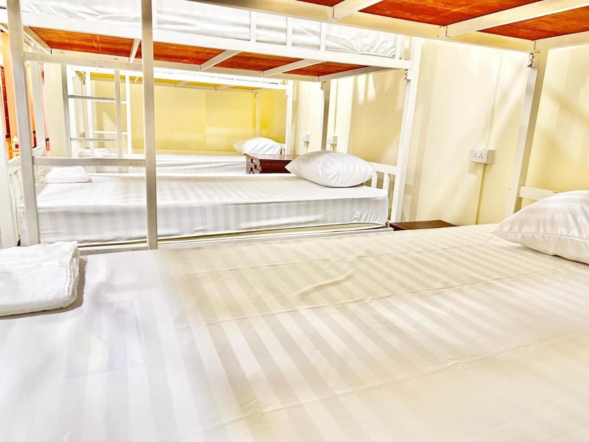 Baan At Khaosan Guest house