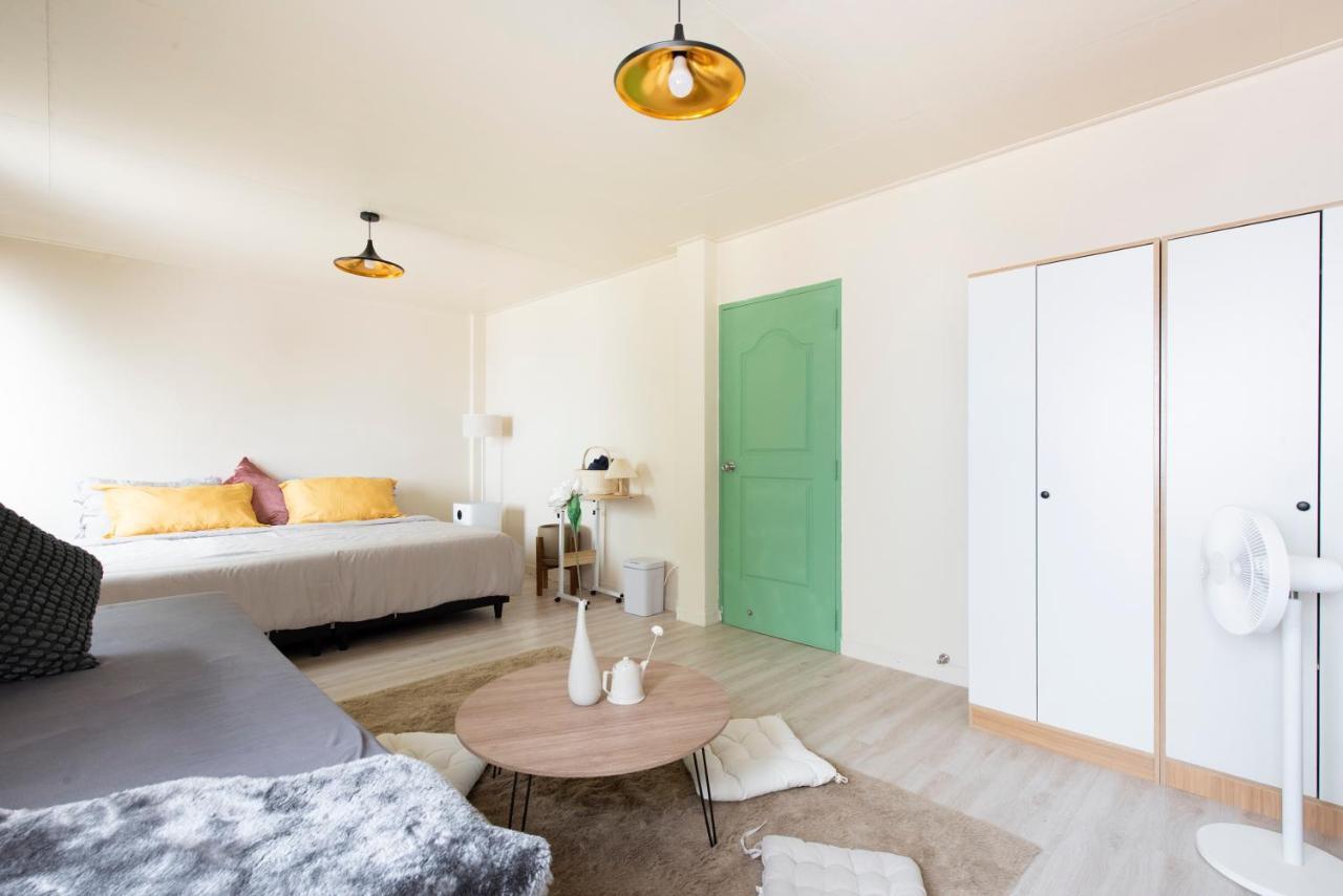 Napshot Guest house