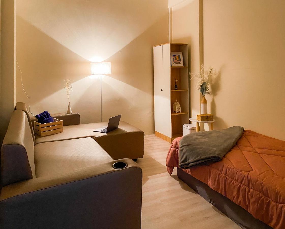 Napshot Guest house *