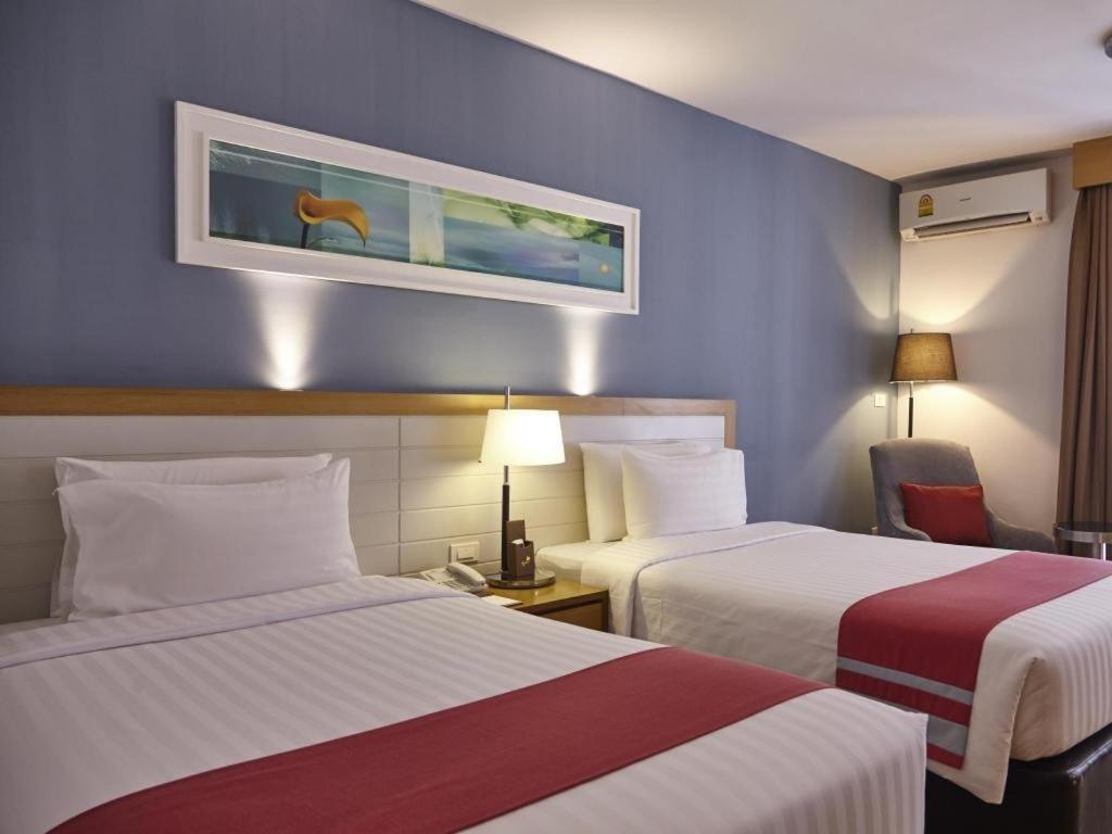 Maple Hotel
