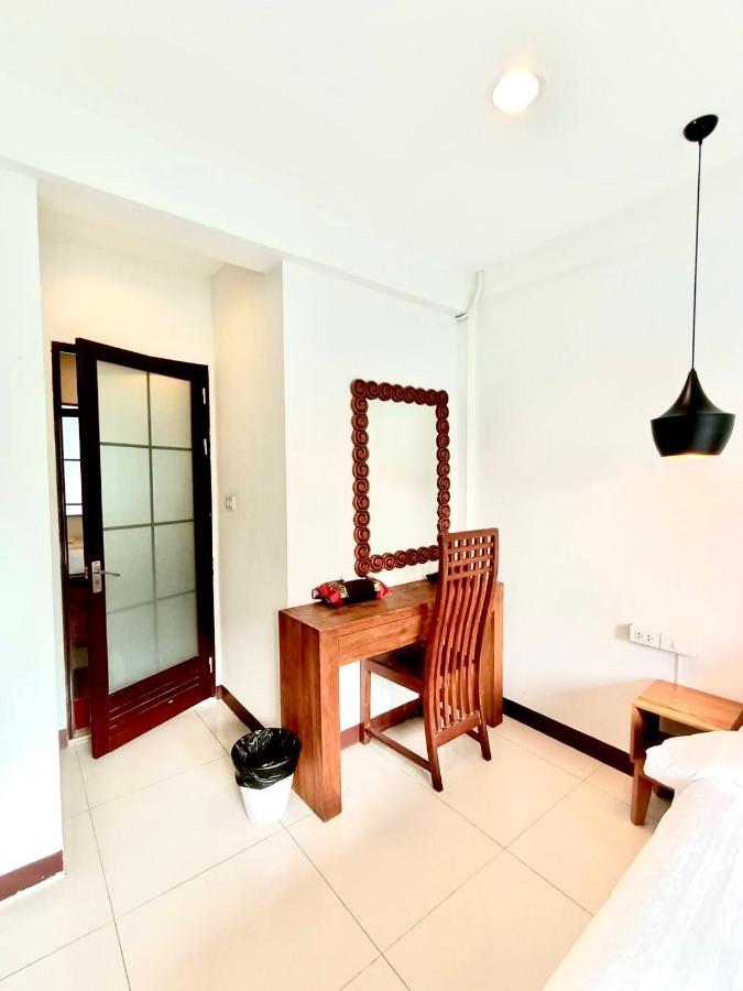 39 Living Bangkok