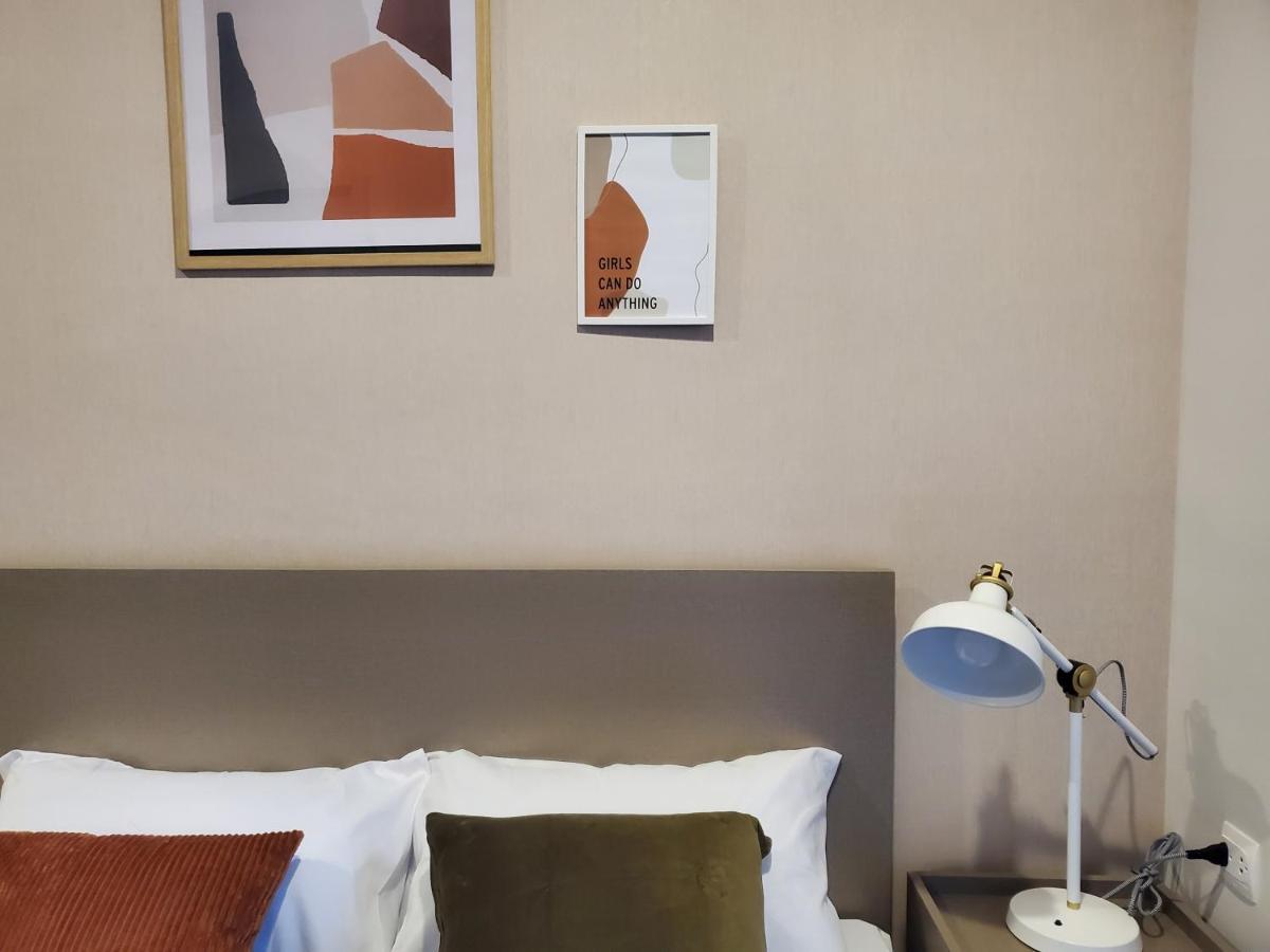 Sukhumvit 36,japanese Style Condominium,central Area,high-rise View,bts Thonglo Bangkok