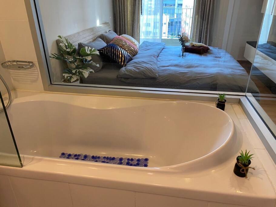 Apartment Bts Phrom Phomg /sukhumvit Road