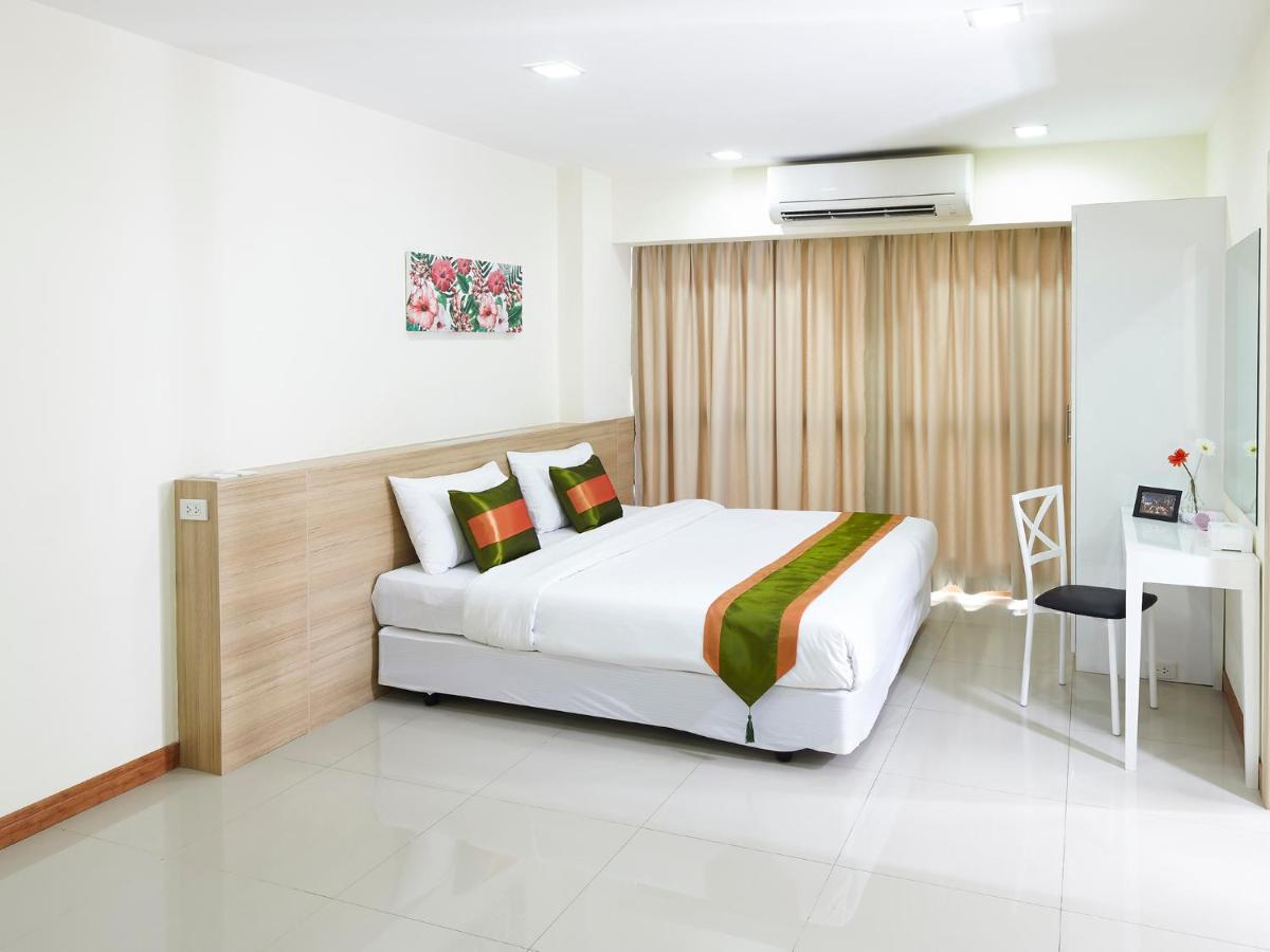 The Plimplace Hotel Bangkok