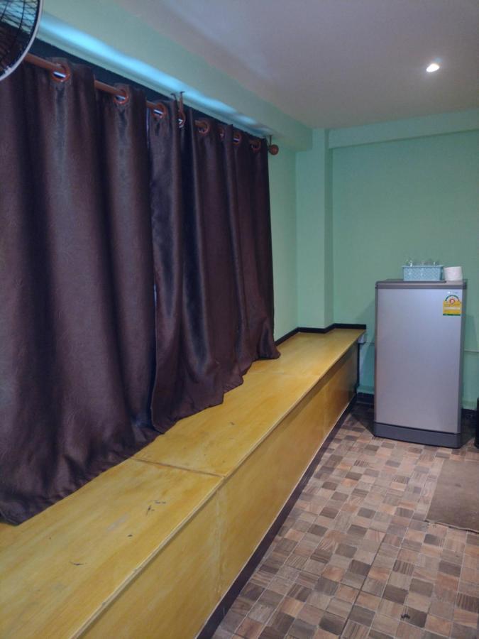 Friendly - Dmk Airport Hostel