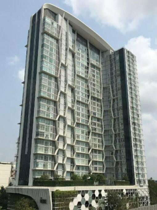 High-class 2bed Skyview Just 1-step From Bts Onnut *
