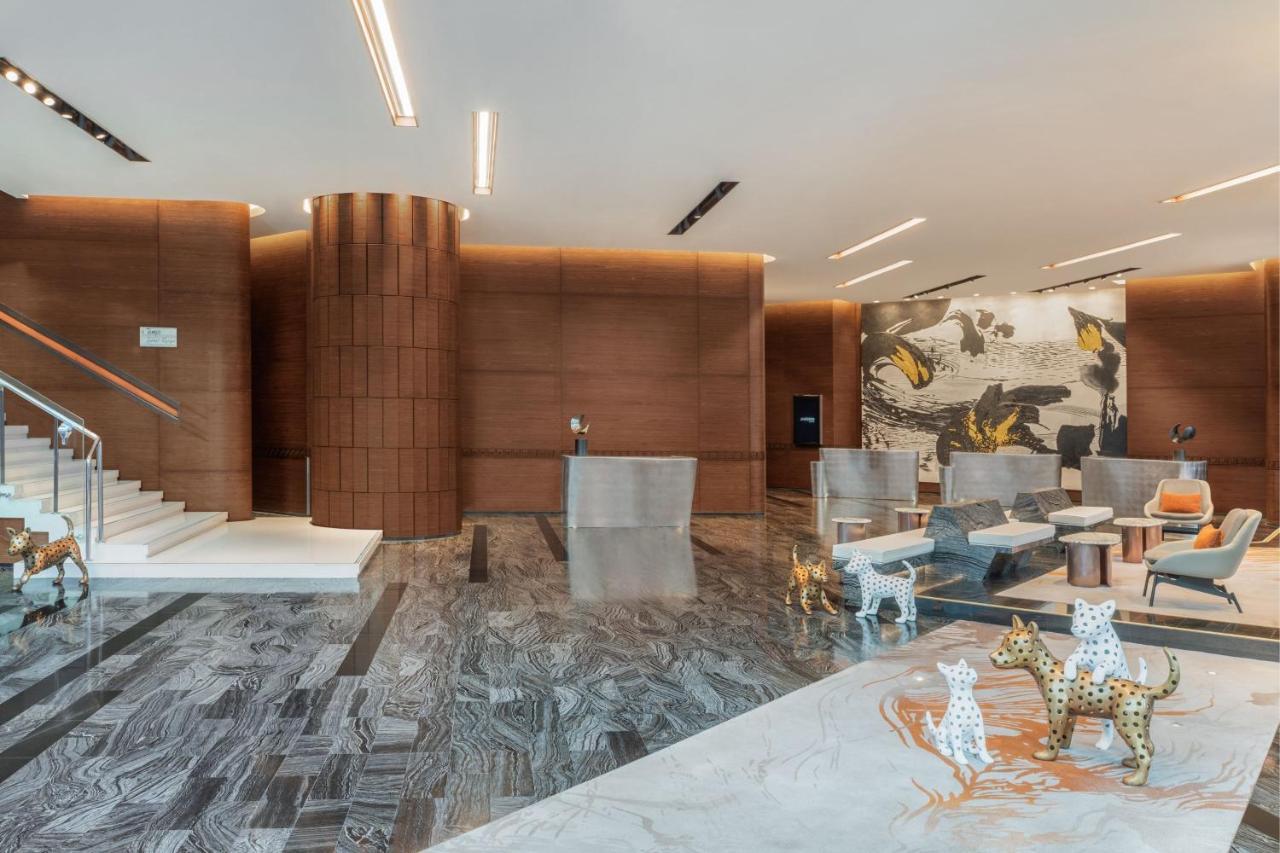 Le Meridien Hotel 5*