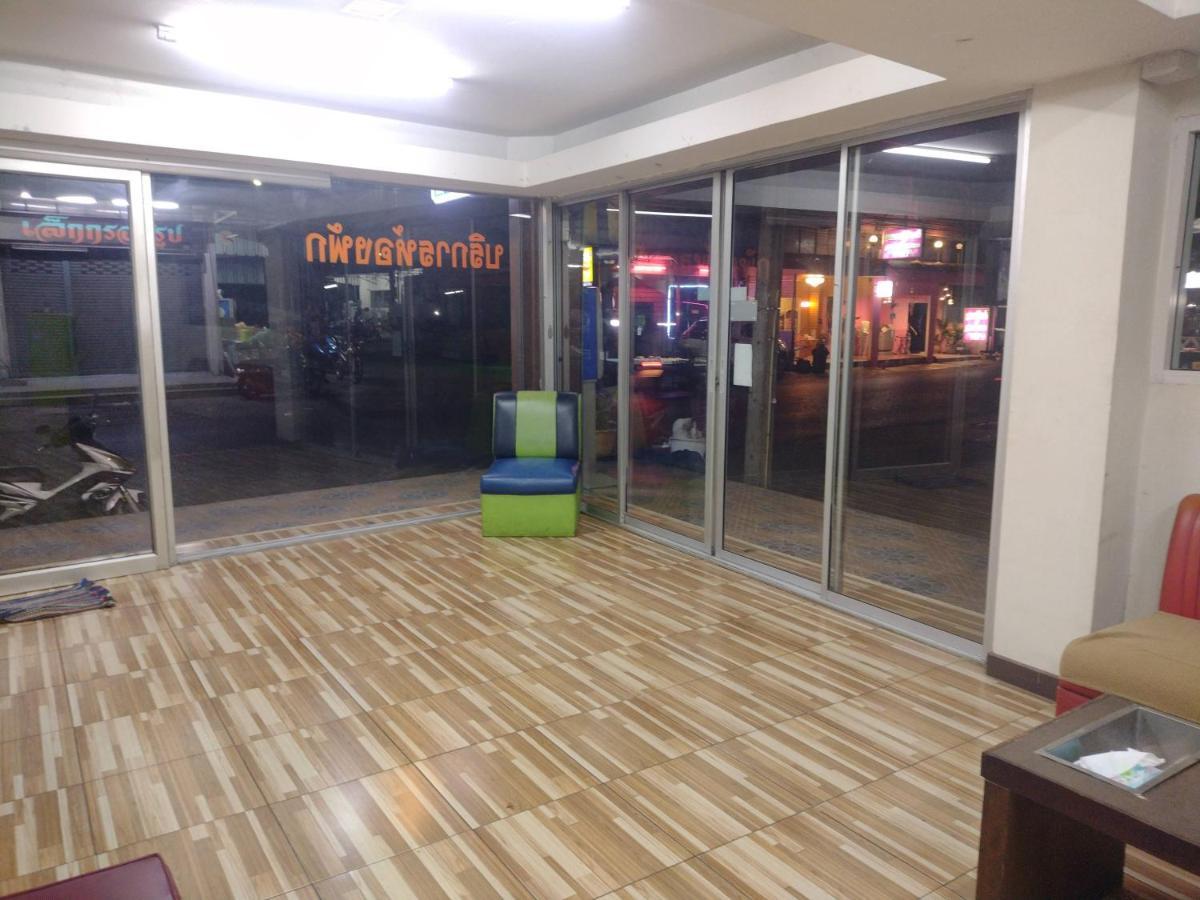 Friendly - Dmk Airport Hostel *