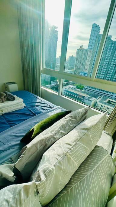 High-class 2bed Skyview Just 1-step From Bts Onnut Bangkok