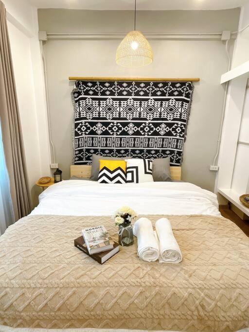 Unwind In Oldtown, Private Floor, Near Grand Palace Apartment *