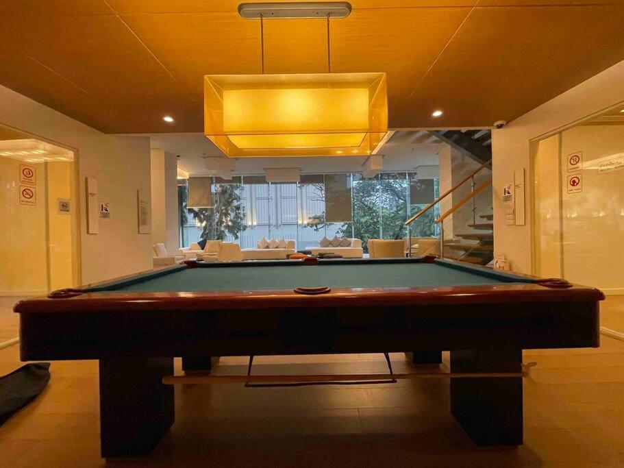 Luxurious In Prime Area * Bangkok