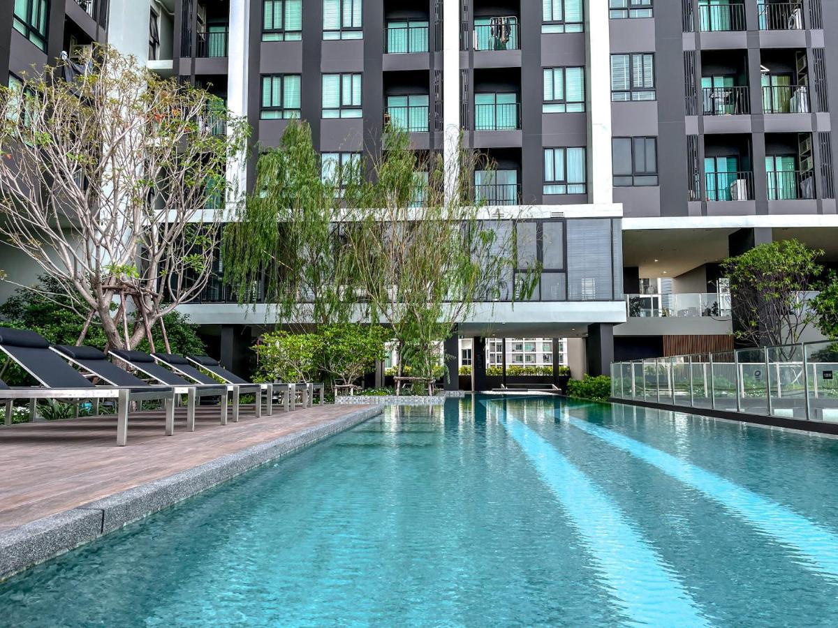Srinakarin Lasalle 2 Bedroom Pangsapuri *