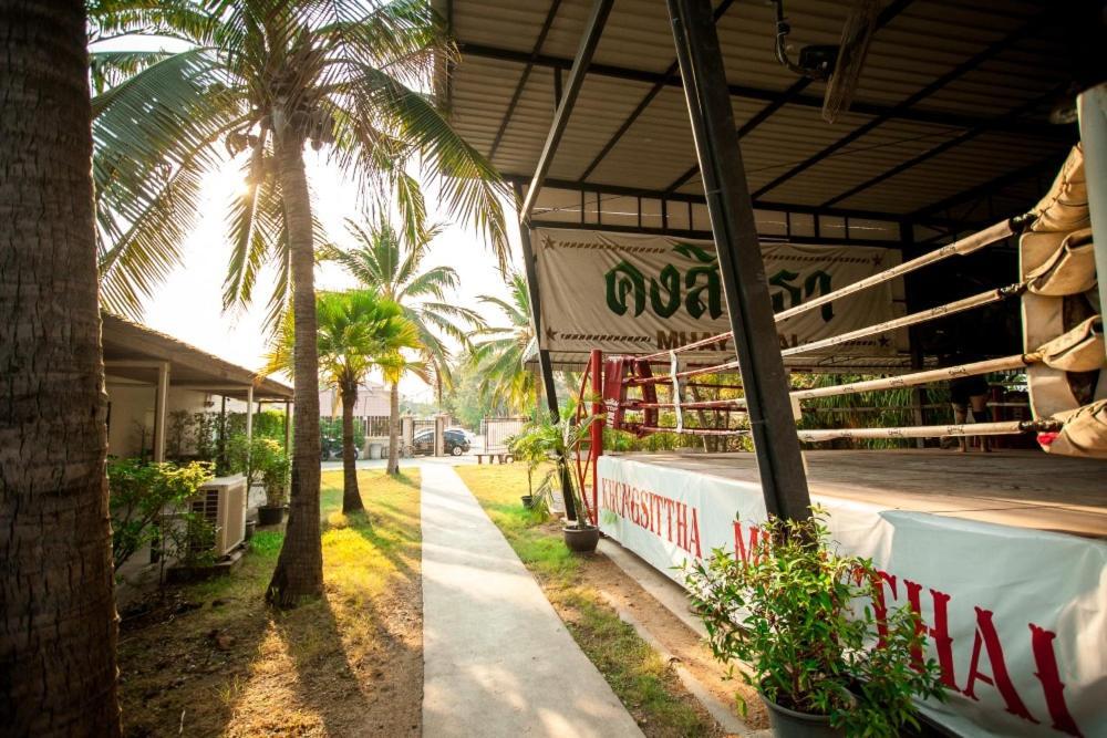 Khongsittha Muay Thai Resort *
