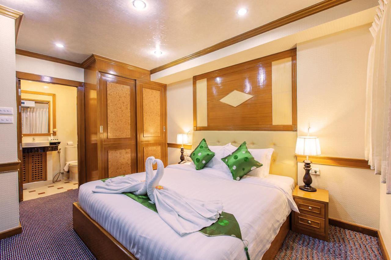 Varindavan Park Serviced 4*
