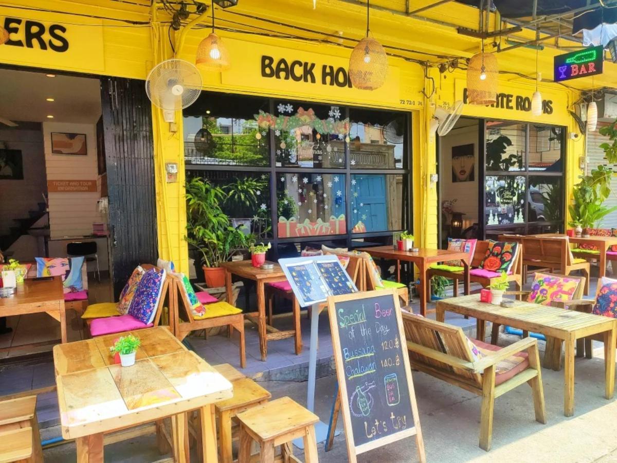 Hostel Back Backpackers