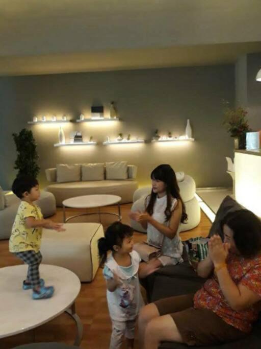 High-class 2bed Skyview Just 1-step From Bts Onnut *