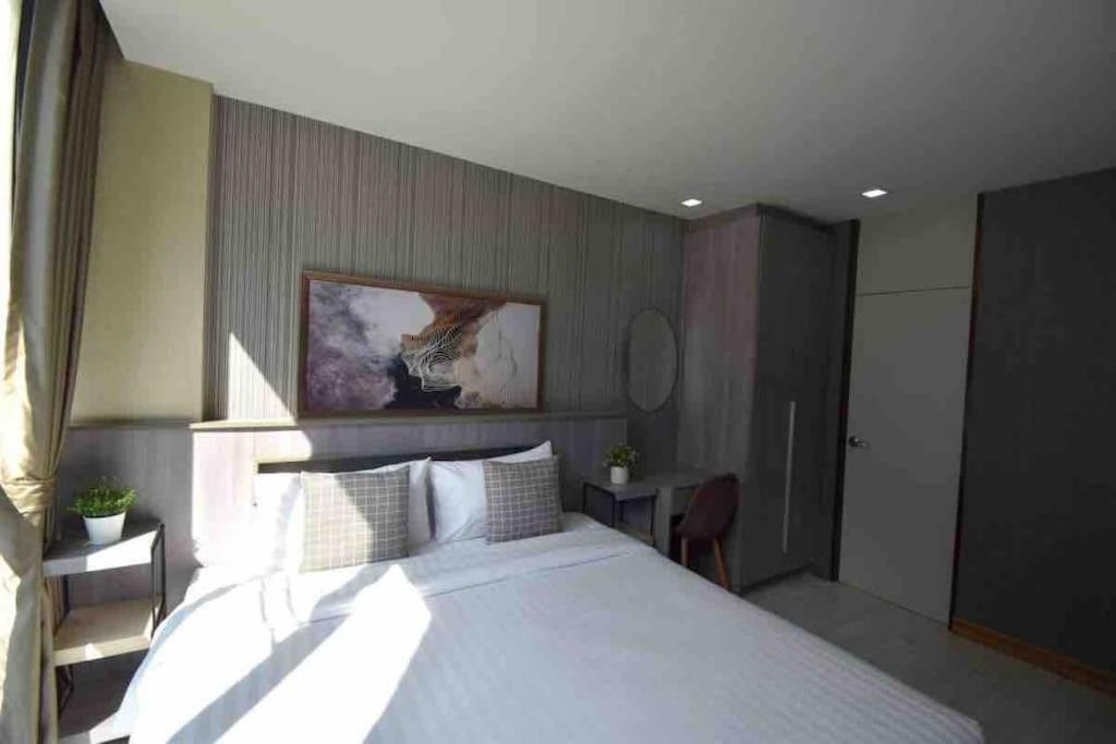 Apartment Bts Sukhumvit46 Deluxe 2 Bedroom 205 Bangkok