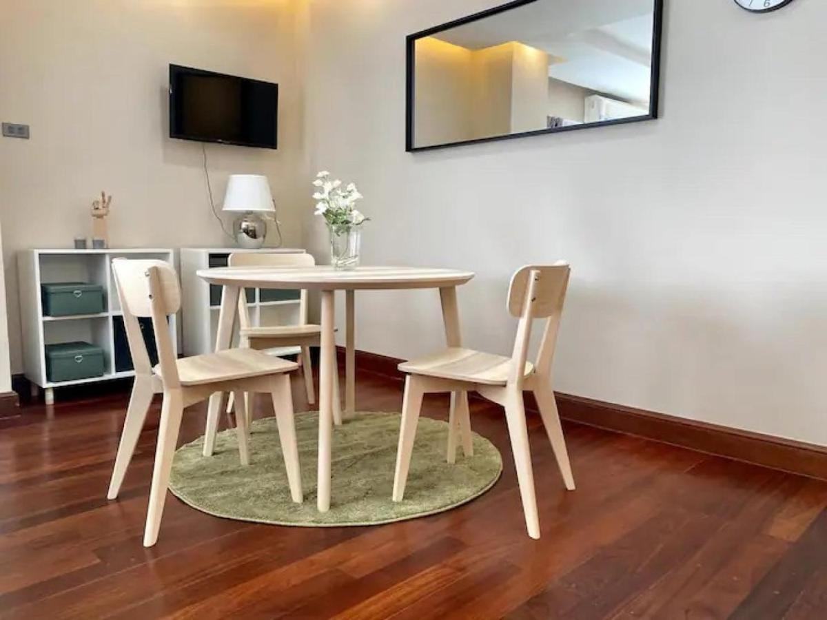 3 Bedroom Panoramic Penthouse With Kitchen Bangkok