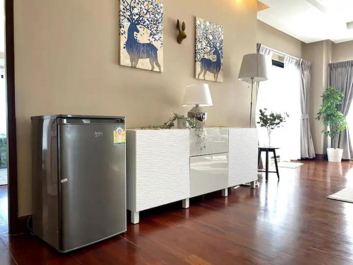 Apartment 3 Bedroom Panoramic Penthouse With Kitchen Bangkok