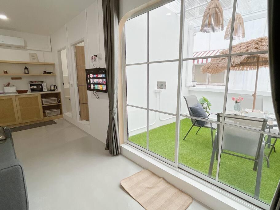 Relax Private Terrace&cozy Br,near Grand Palace Apartment Bangkok