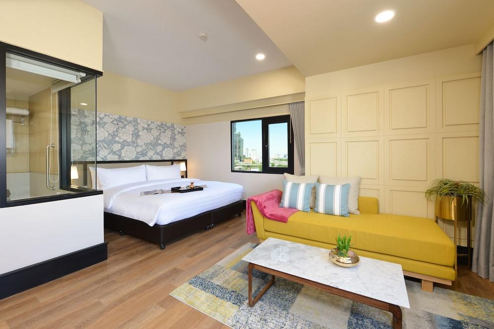 Oakwood & Hotel Bangkok