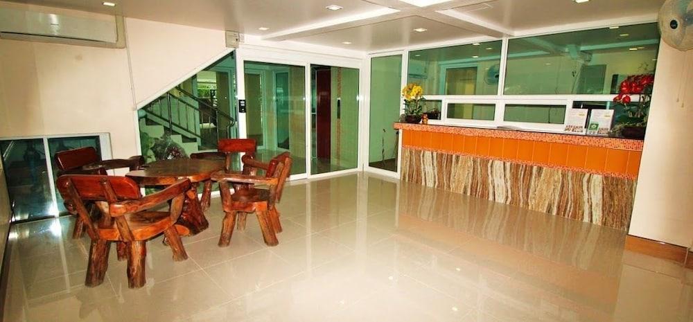Penginapan Ac Sport Village 3*