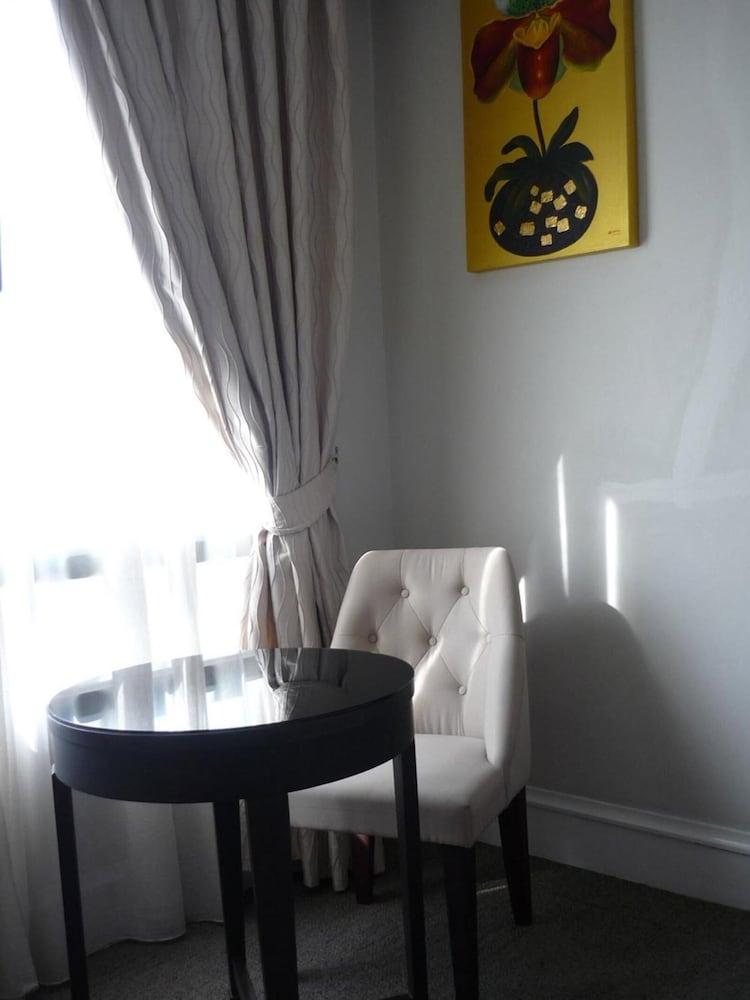 Inn Aphrodite Bangkok