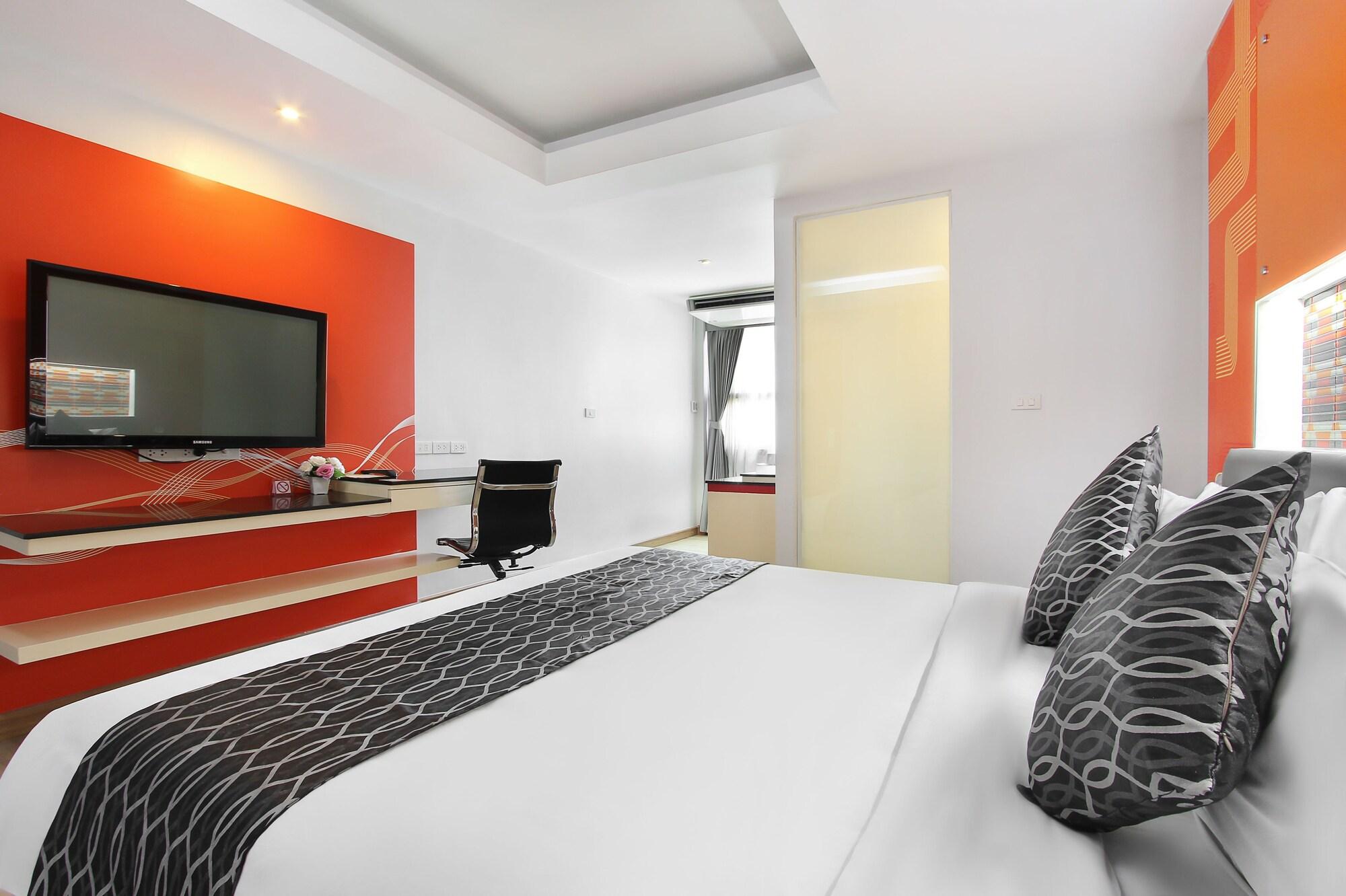 Klassique Sukhumvit Hotel 4*