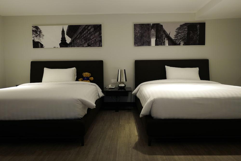 Hotel S33 Compact Sukhumvit 3*
